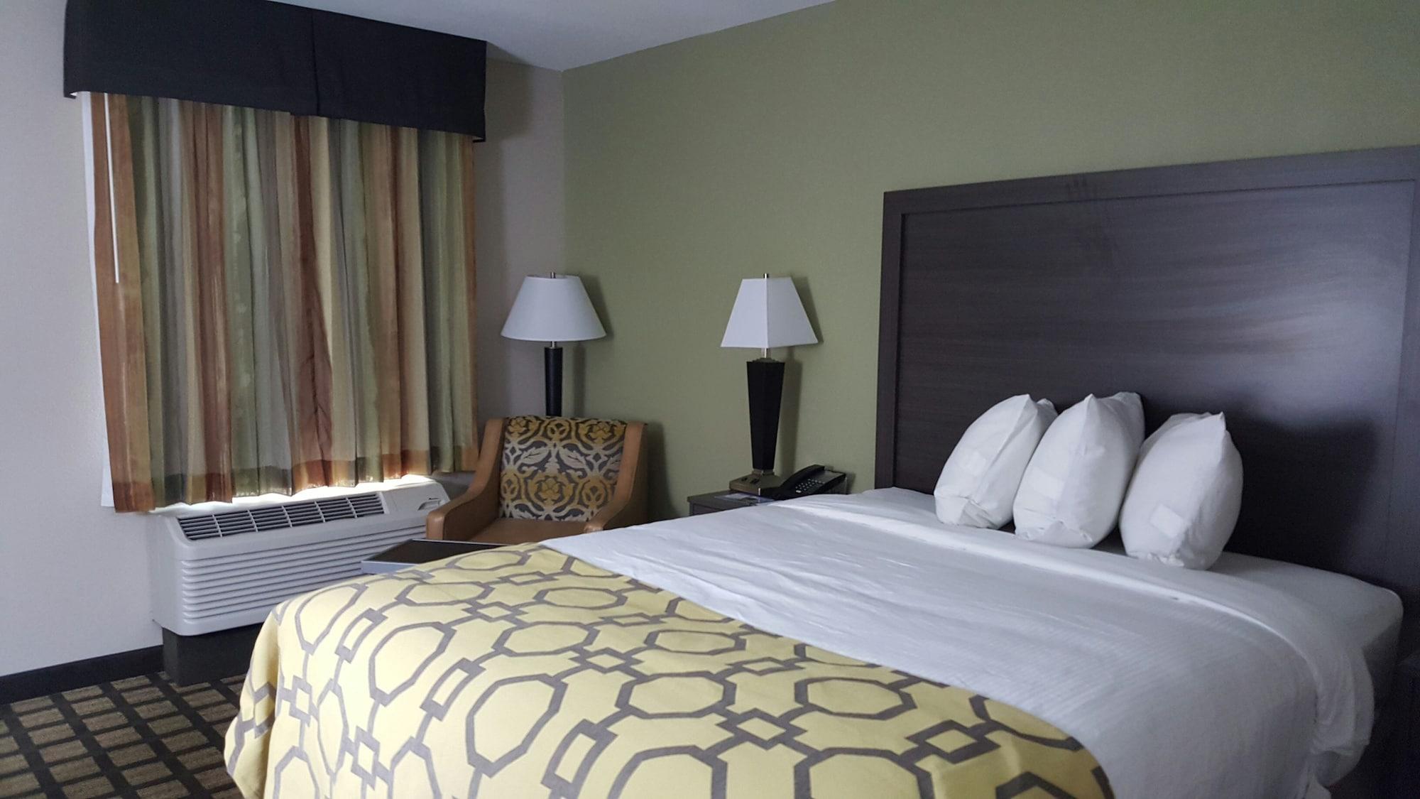 Baymont By Wyndham Hotel 2*