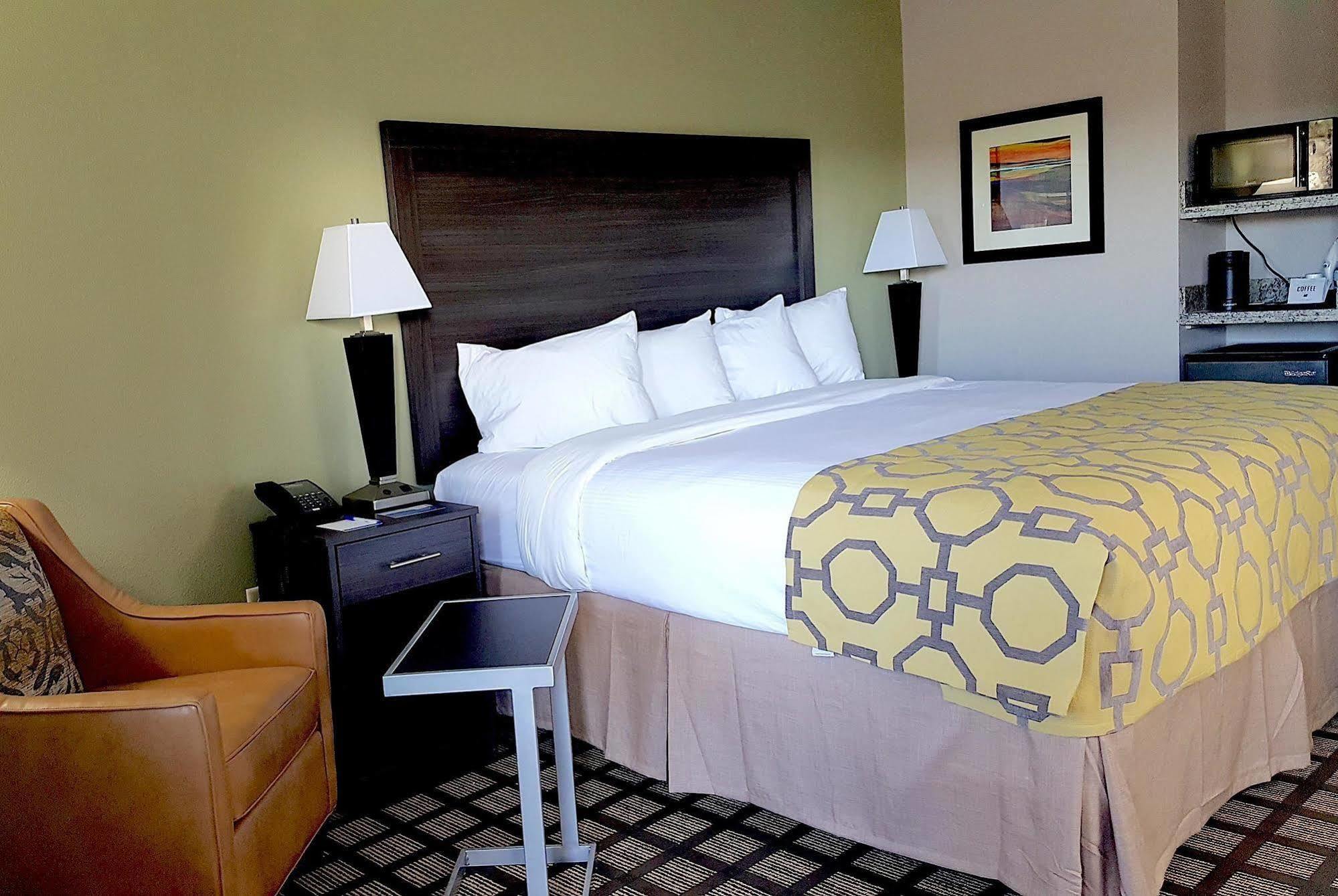 Hotel Baymont By Wyndham